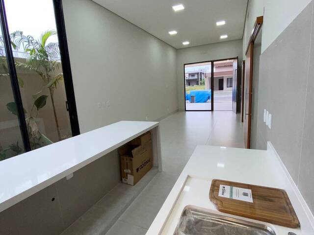 #6 - Casa para Venda em Cuiabá - MT