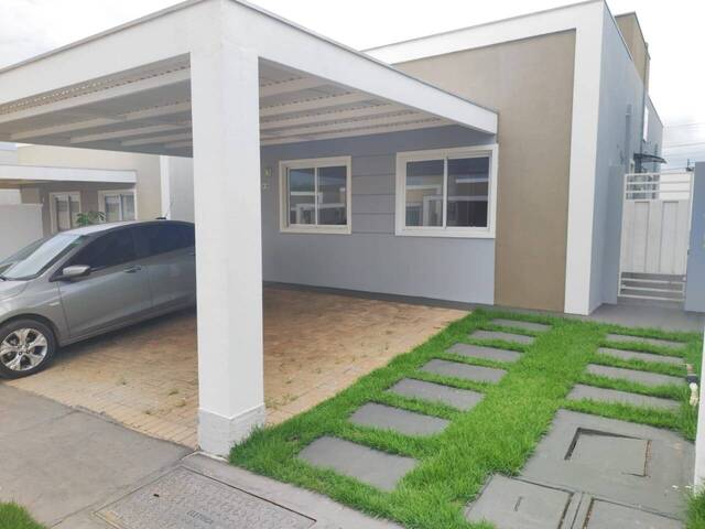 #26 - Casa para Venda em Cuiabá - MT